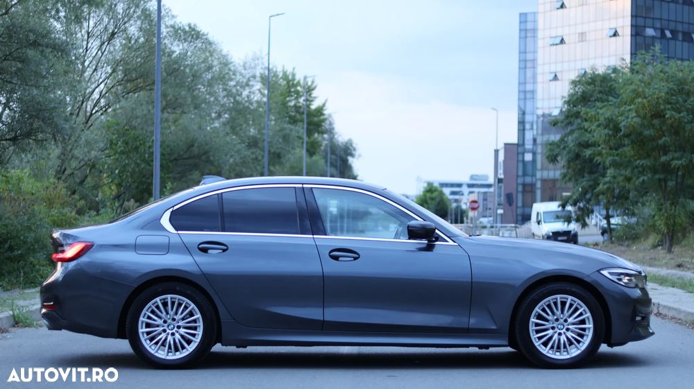 BMW Seria 3 320d Aut. Sport Line - 38