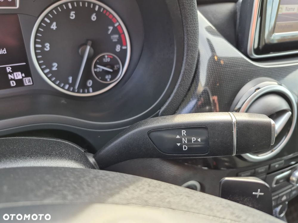 Mercedes-Benz Klasa B 180 (BlueEFFICIENCY) 7G-DCT - 16