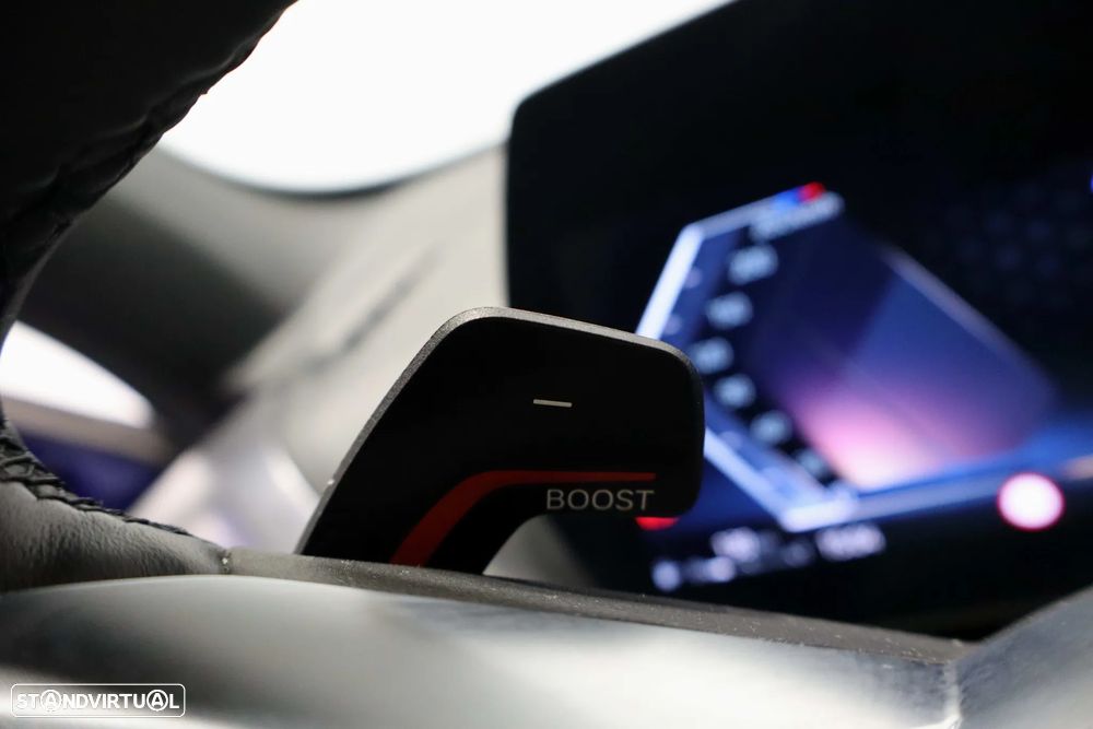 BMW 116 Pack Desportivo M - 29