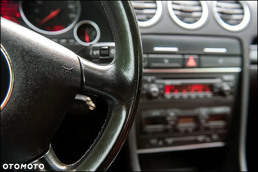 Audi A4 - 25