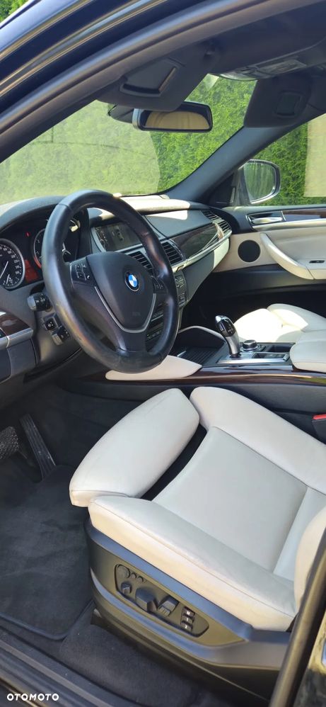 BMW X6 xDrive40d Edition Exclusive - 7