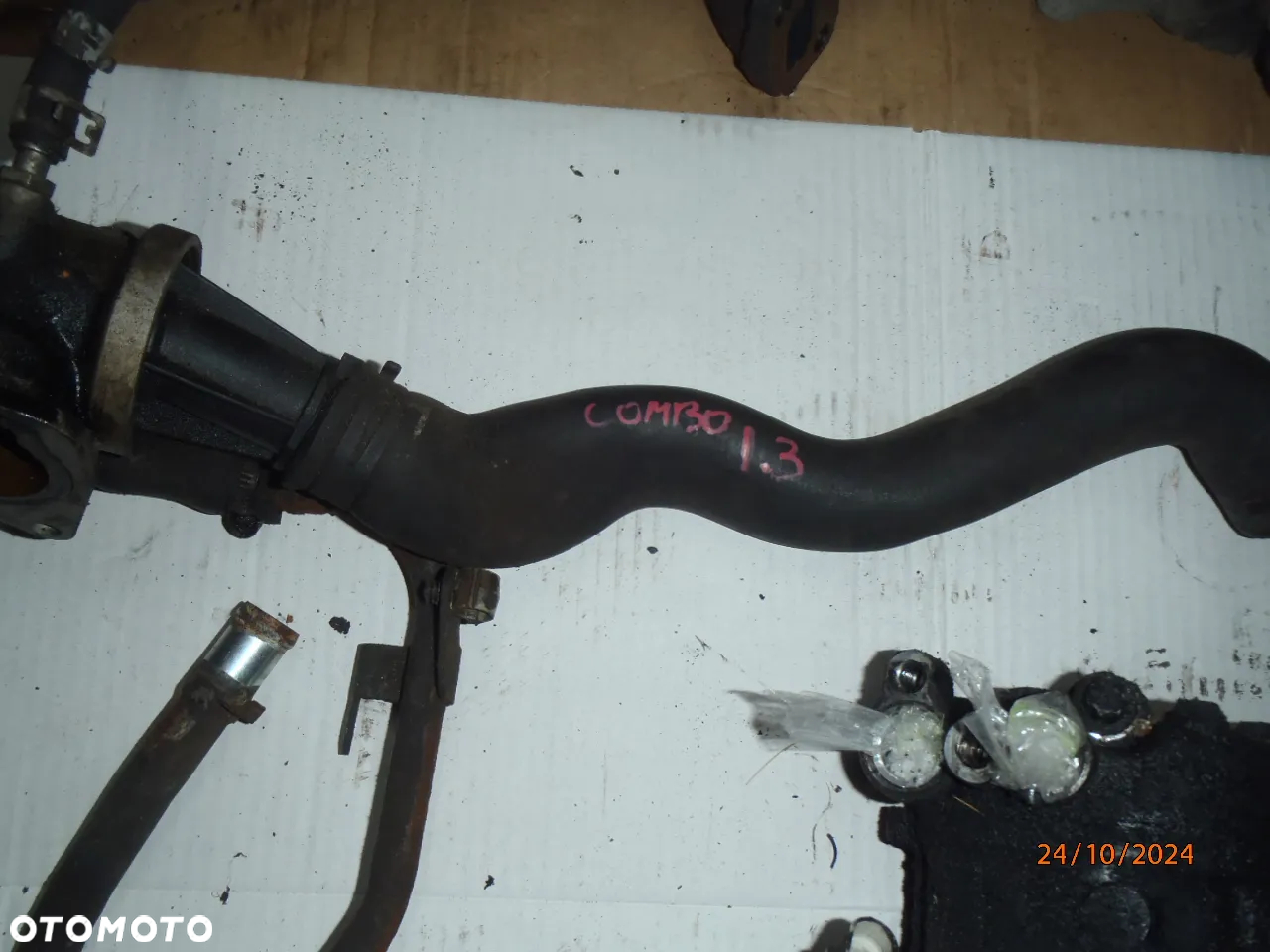 kolektor ssący alternator sprężarka sprzęgło docisk tarcza  dwumasa dwumas chłodniczka oleju opel corsa combo astra meriva 1.3 cdti - 13