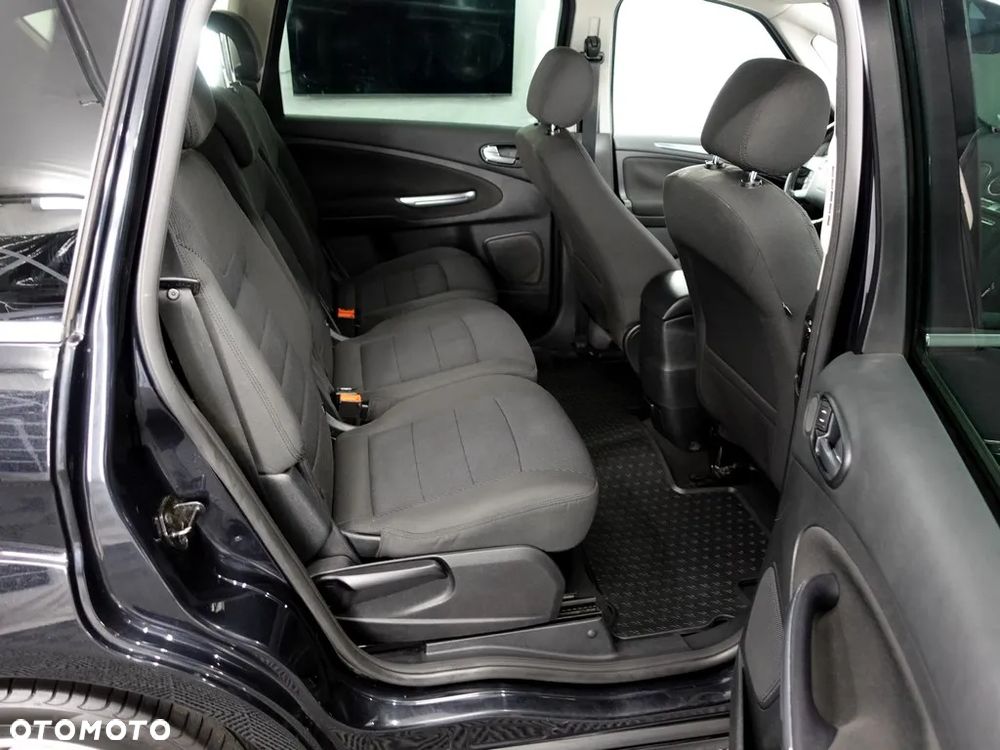 Ford S-Max 2.0 TDCi DPF Titanium - 10