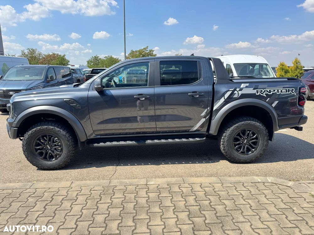 Ford Raptor - 5