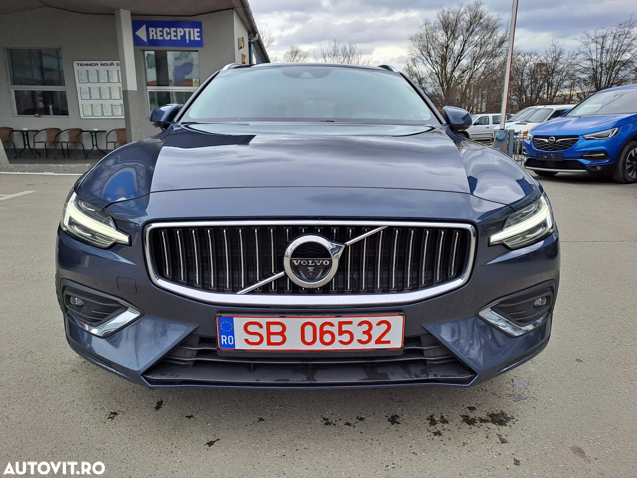 Volvo V60 D4 AWD Geartronic Inscription - 2