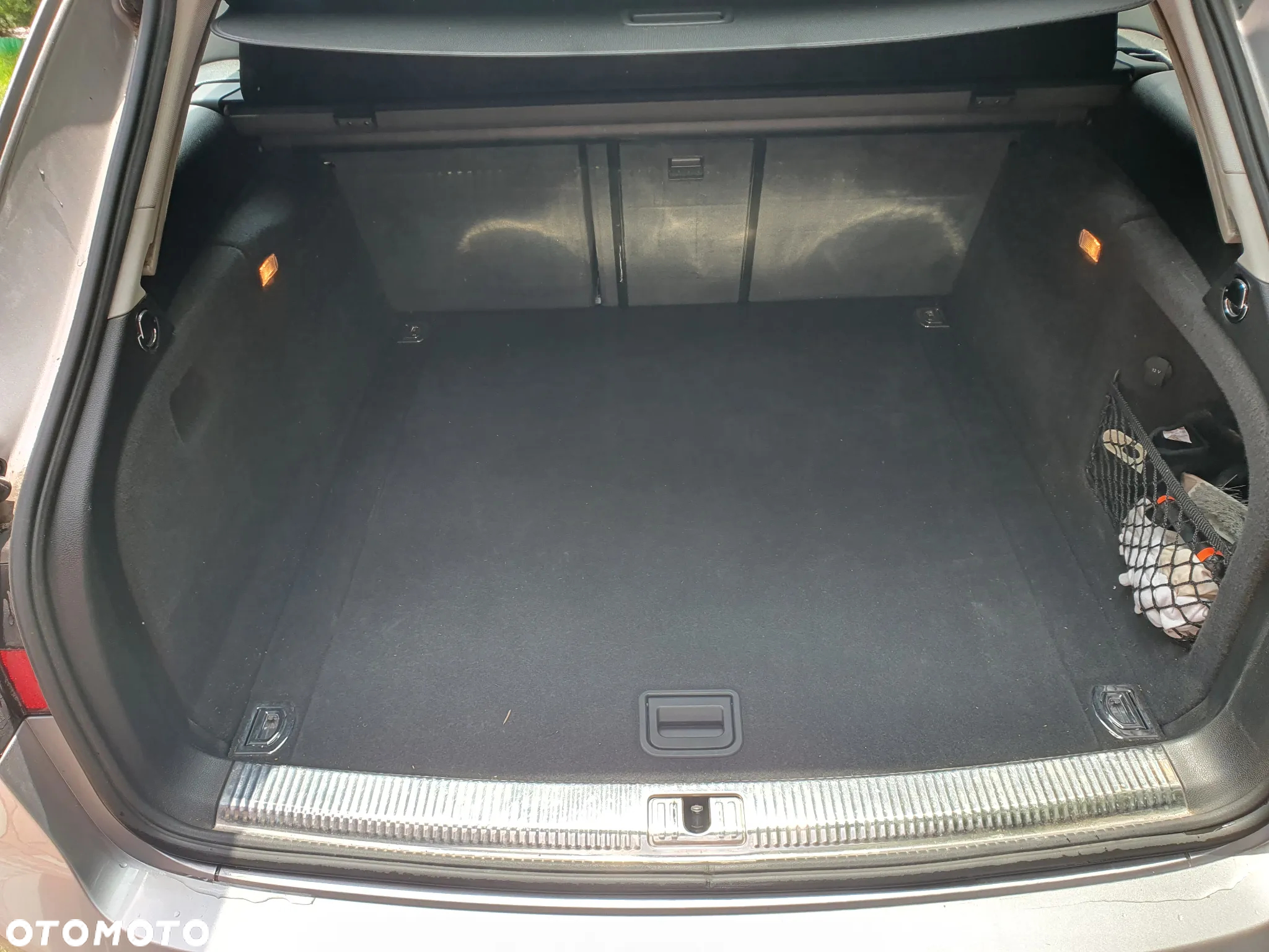 Audi A4 Avant 2.0 TDI - 10