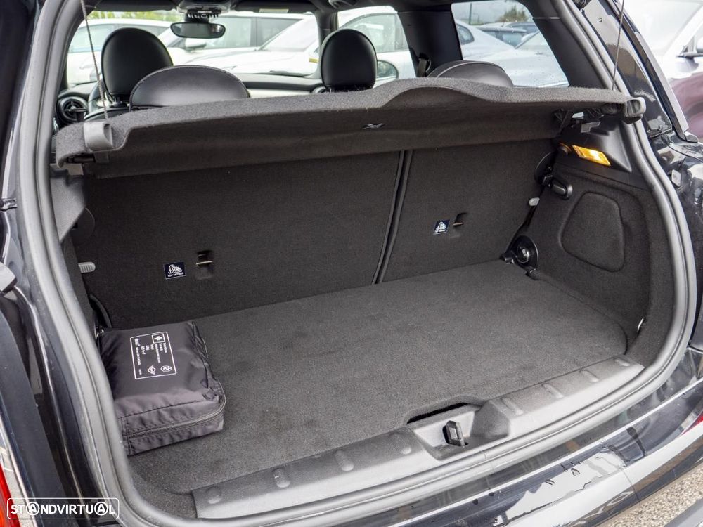 MINI 3 Portas Cooper SE Yours - 17