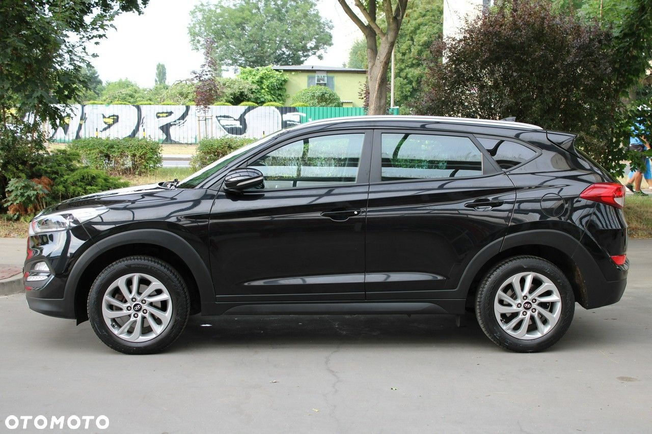 Hyundai Tucson 1.6 GDI BlueDrive Style 2WD - 40