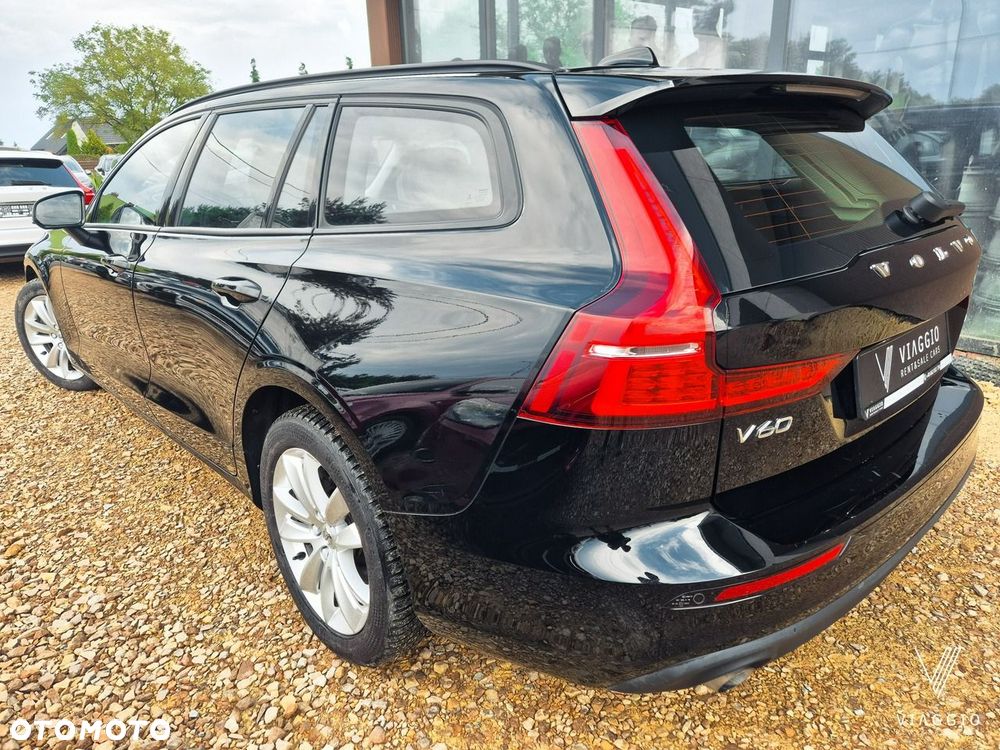Volvo V60 B4 D Geartronic Momentum Pro - 4