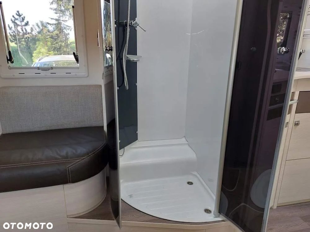 Ford ROLLER TEAM Kronos 5-Osobowy - 24