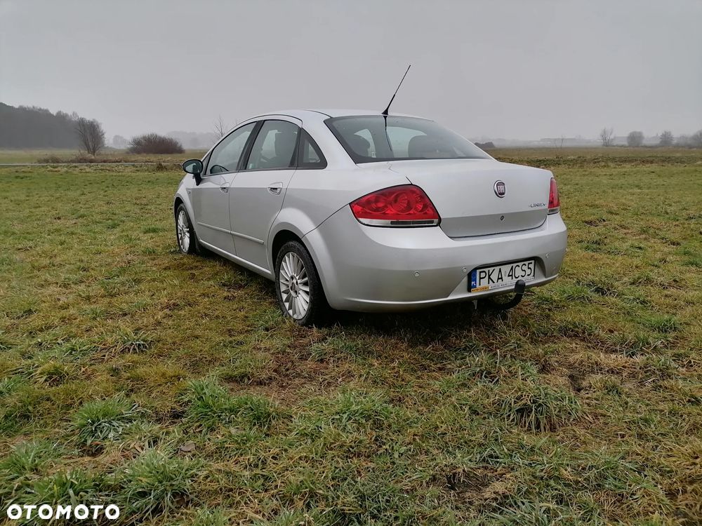 Fiat Linea 1.3 MJ 16V Active - 9