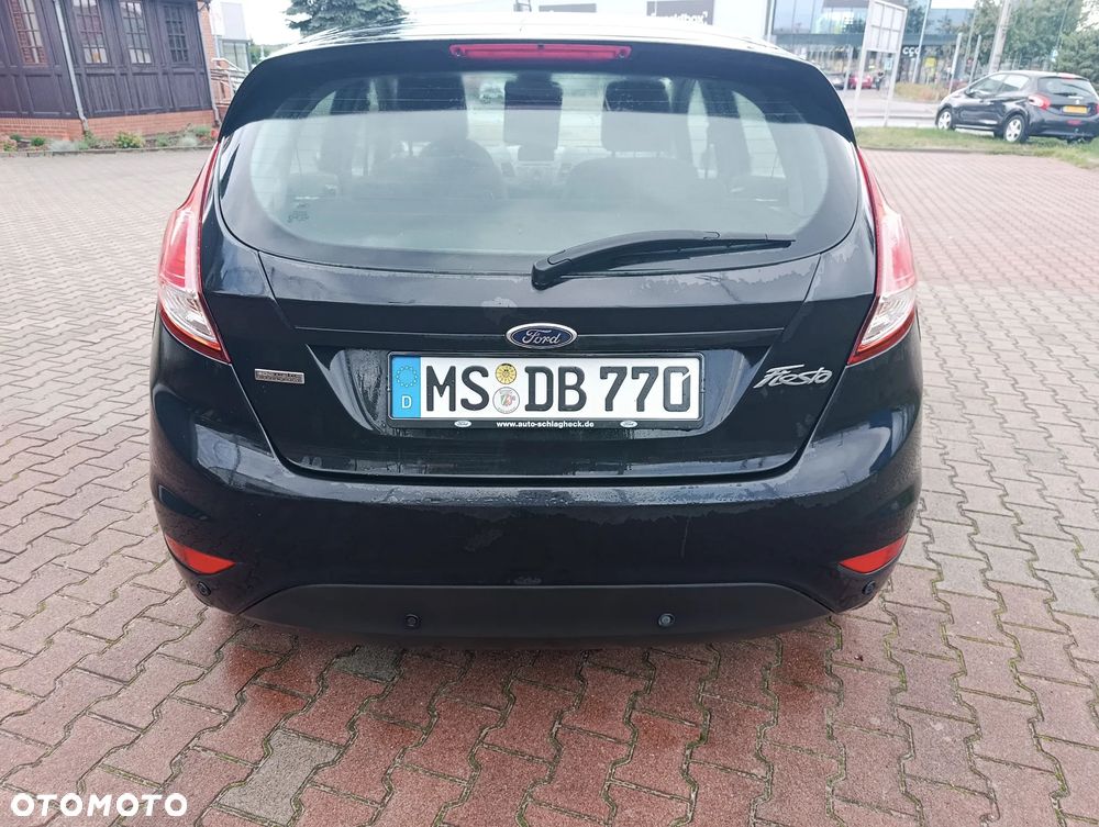 Ford Fiesta 1.0 Champions Edition - 5