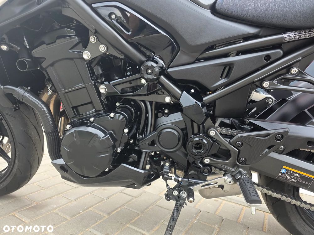 Kawasaki Z 900 - 26