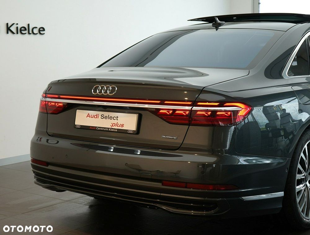 Audi A8 - 9