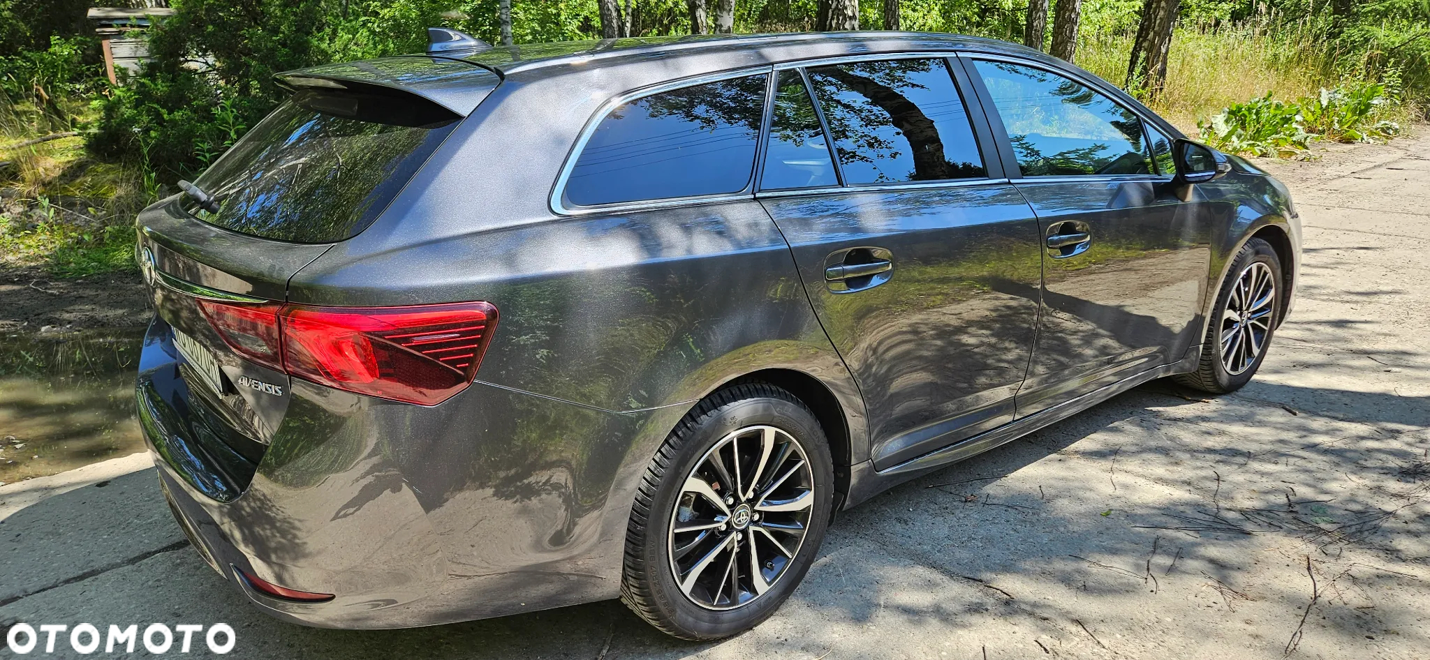 Toyota Avensis 1.8 Premium - 7