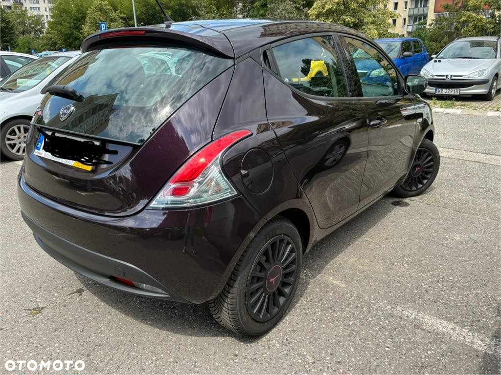 Lancia Ypsilon 1.2 8V Elefantino S&S - 2
