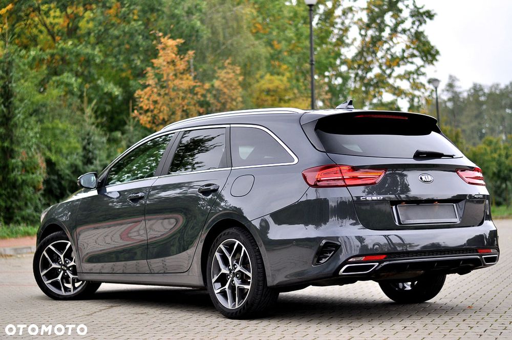 Kia Ceed 1.6 CRDi DCT GT Line - 14
