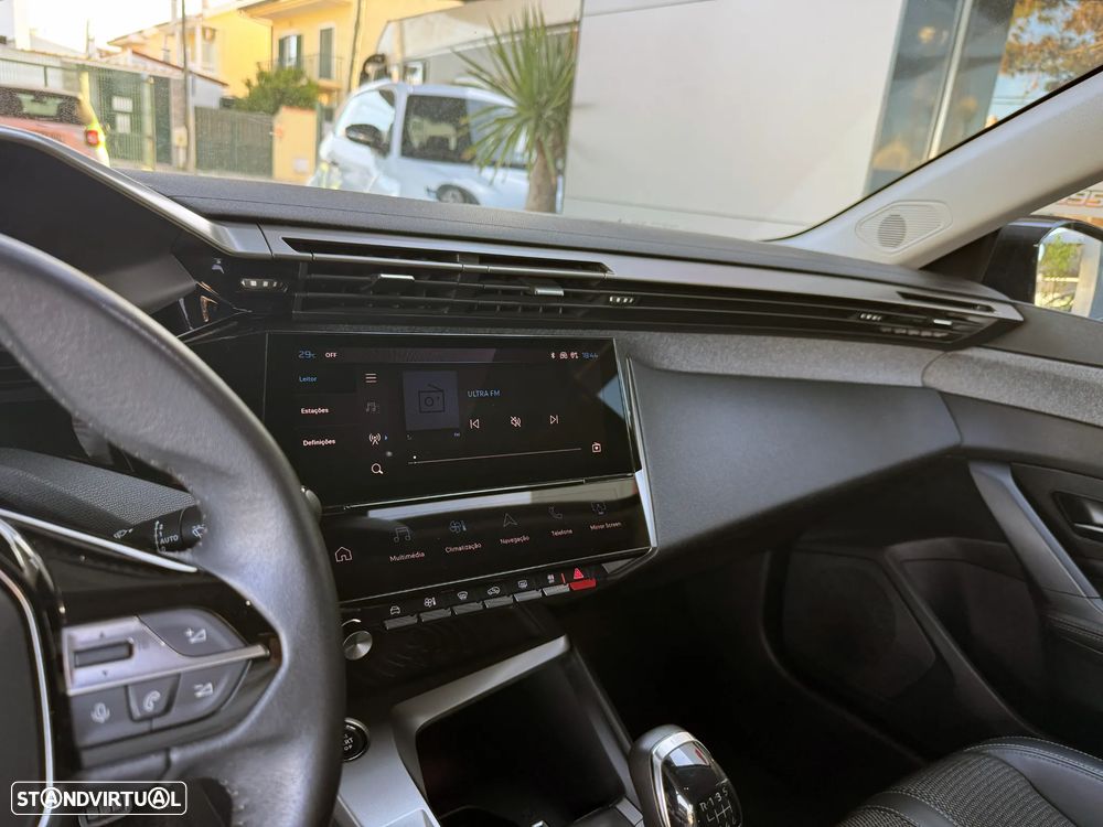 Peugeot 308 SW 1.2 PureTech Allure Pack - 10