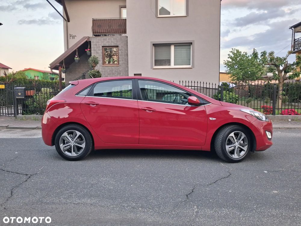 Hyundai i30 1.4 Comfort - 4