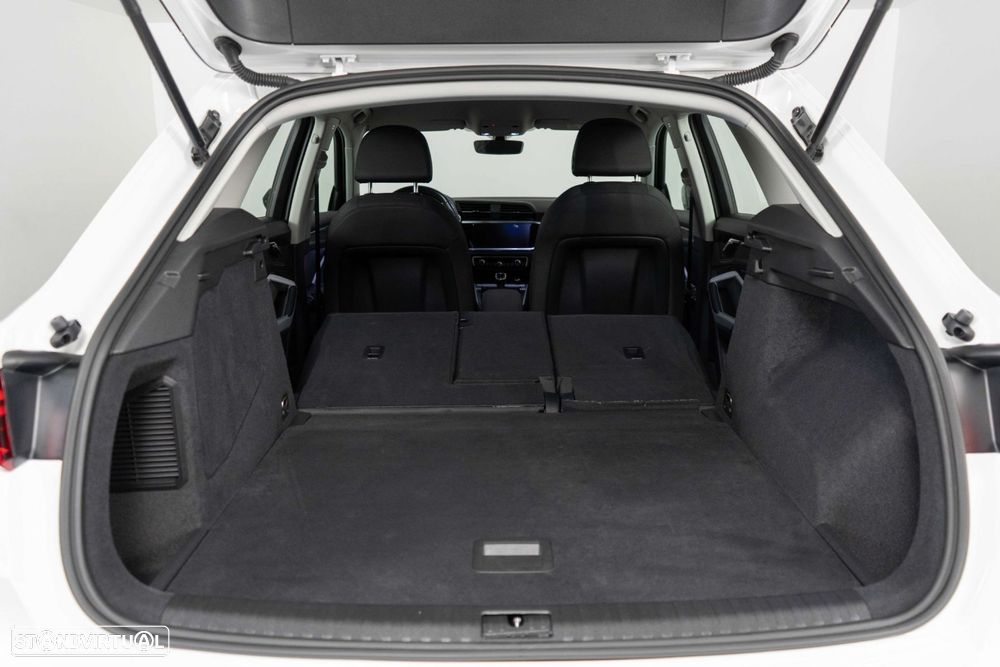 Audi Q3 45 TFSIe S tronic - 14