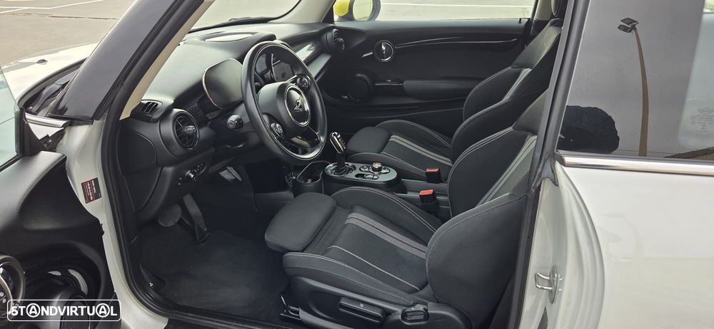 MINI 3 Portas Cooper SE Classic - 27