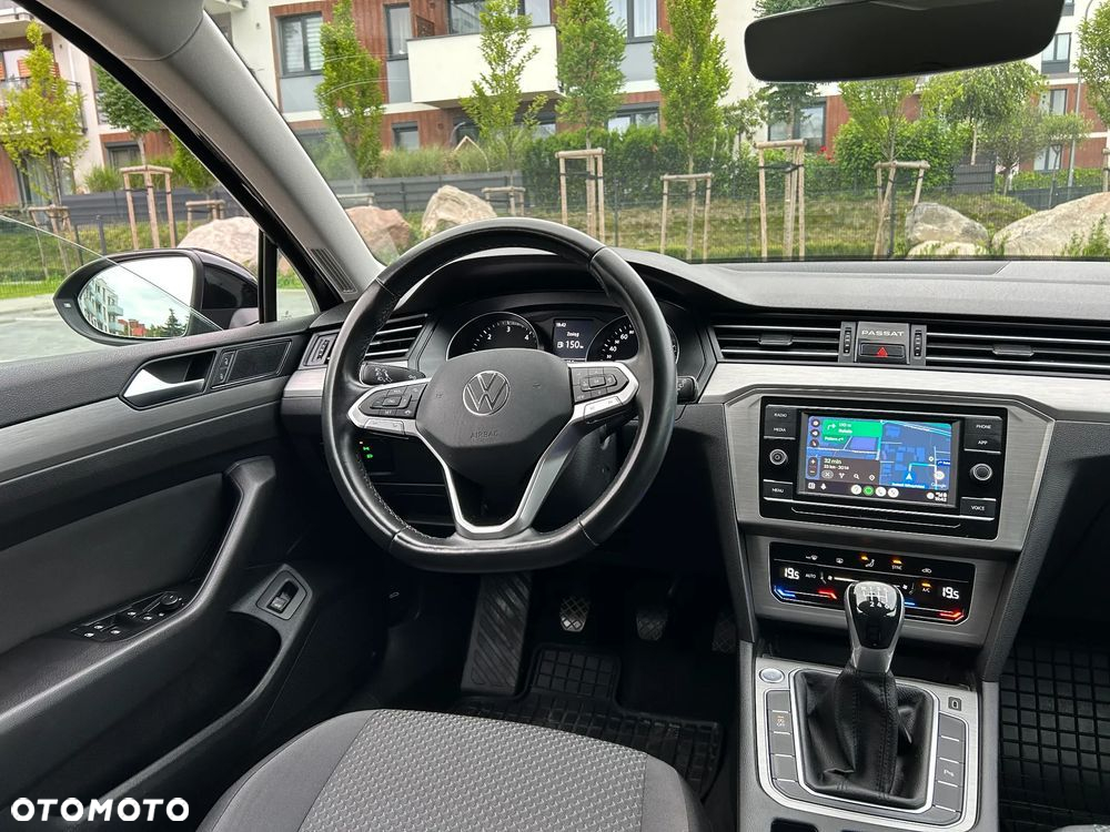 Volkswagen Passat 2.0 TDI EVO Essence - 16