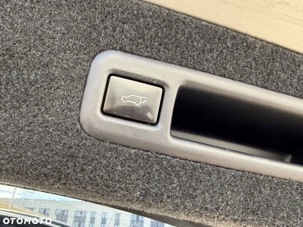 Lexus RX 450hL (hybrid) - 20