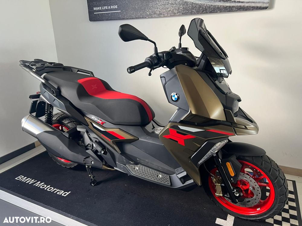 BMW C400X - 1
