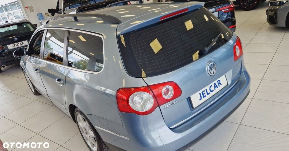Volkswagen Passat - 9