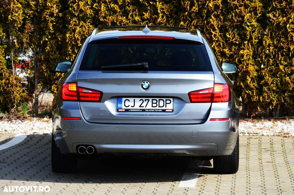 BMW Seria 5 520d Aut. Luxury Line - 11
