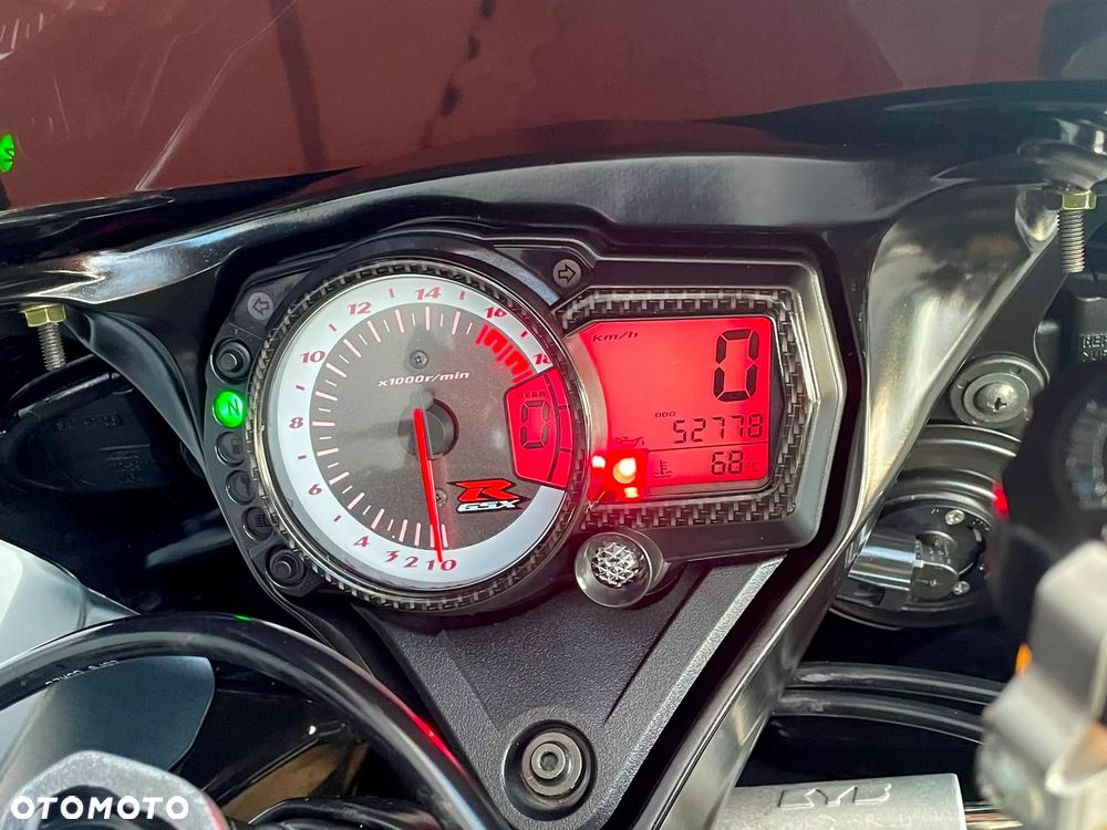 Suzuki GSX-R - 17