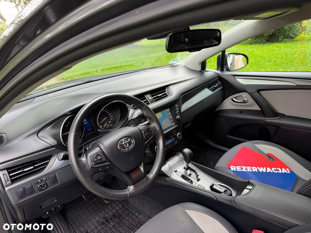 Toyota Avensis Touring Sports 1.8 Multidrive S Edition S+ - 14