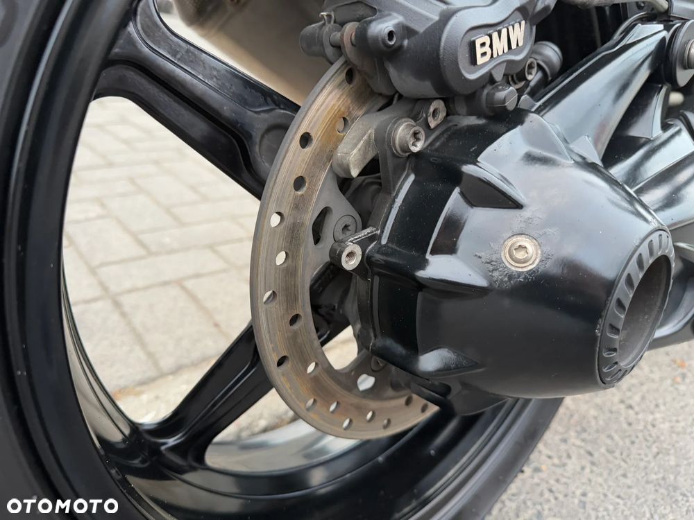 BMW R - 26