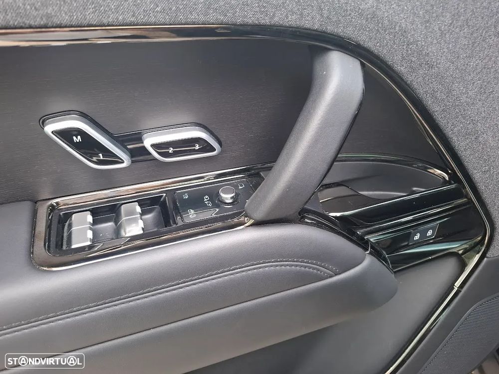 Land Rover Range Rover Sport 3.0 P460e Dynamic SE - 24