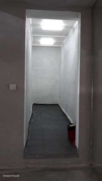 Espaço para arrendamento - Grande imagem: 5/6