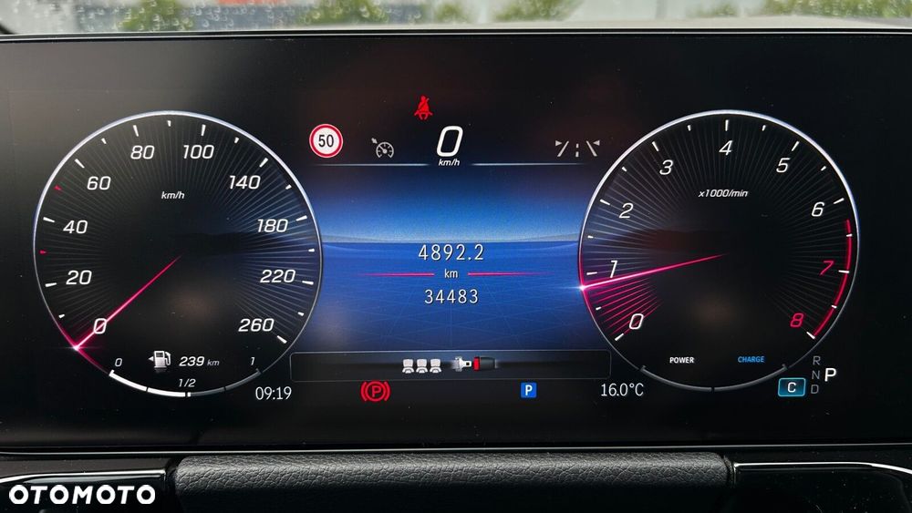 Mercedes-Benz GLA 200 AMG Line - 16