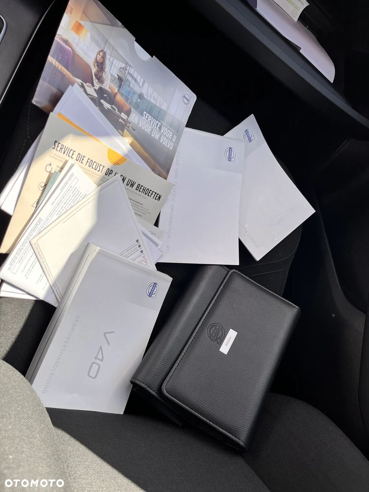 Volvo V40 D2 Momentum - 33