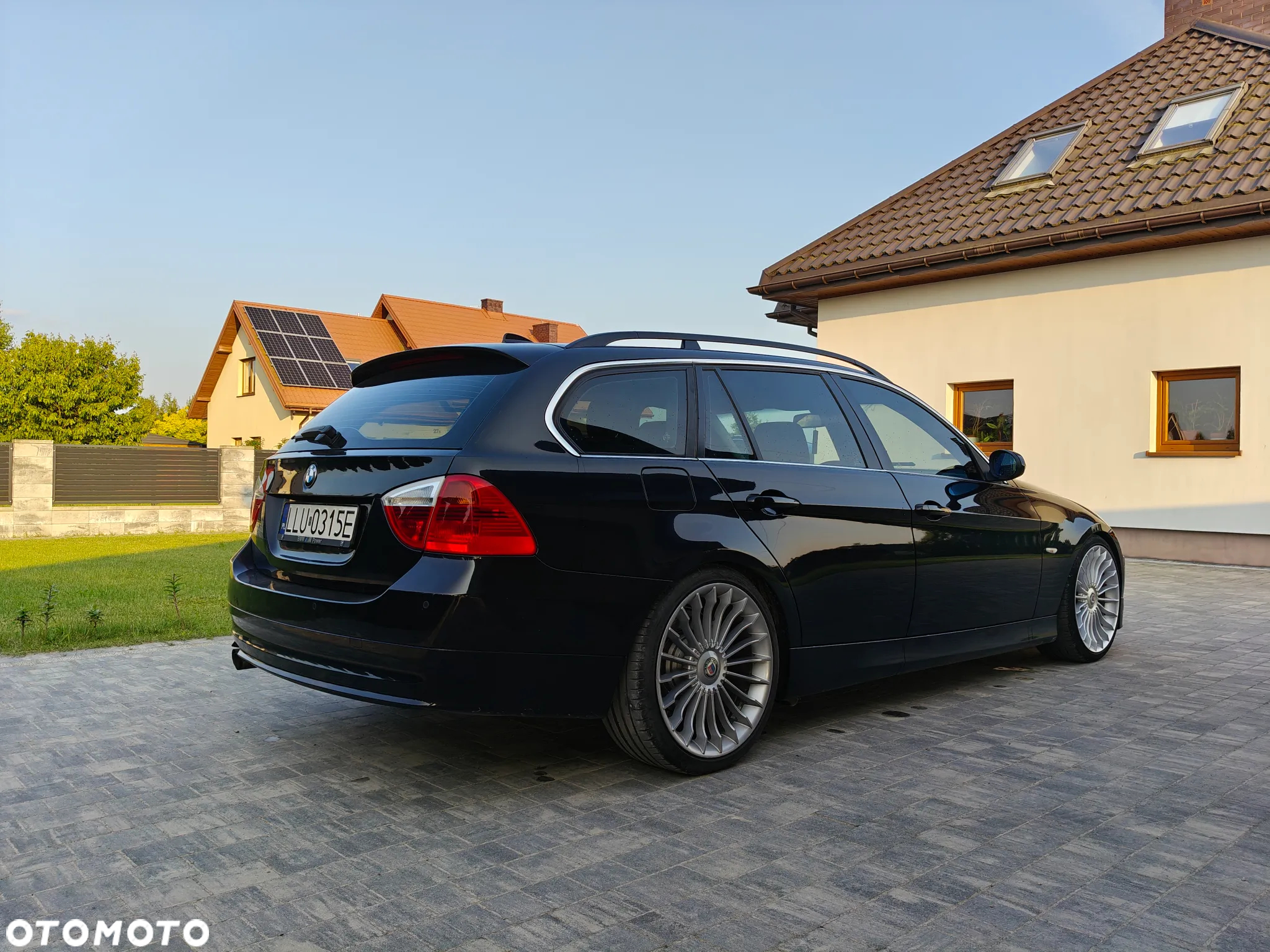 BMW Seria 3 325i - 7