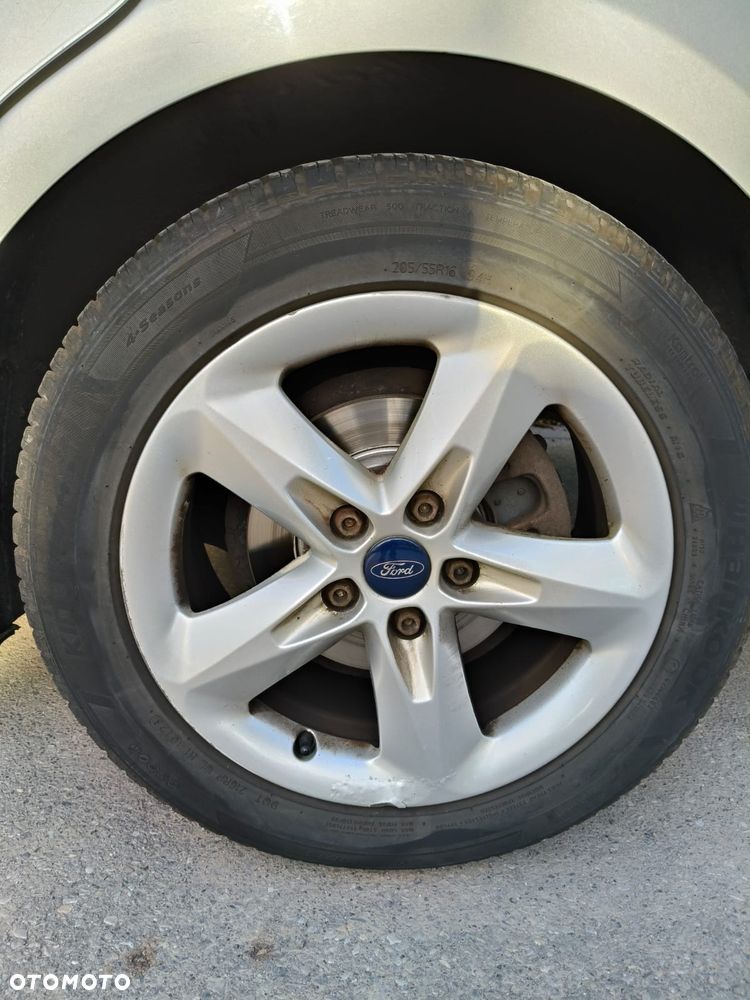 Ford Focus - 17
