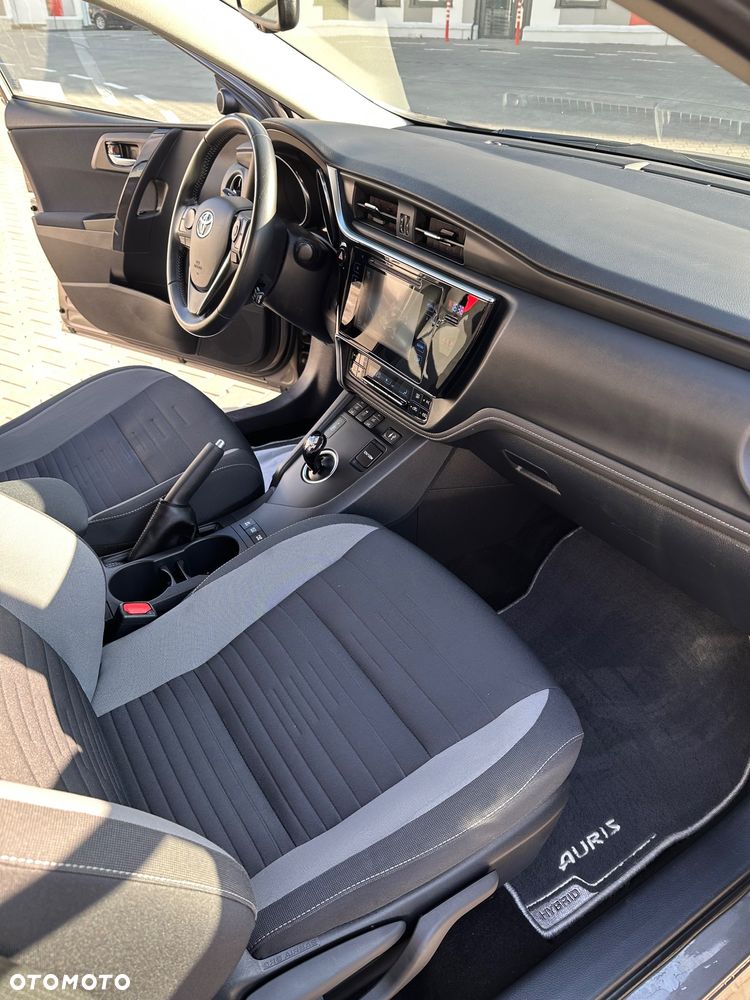 Toyota Auris - 28