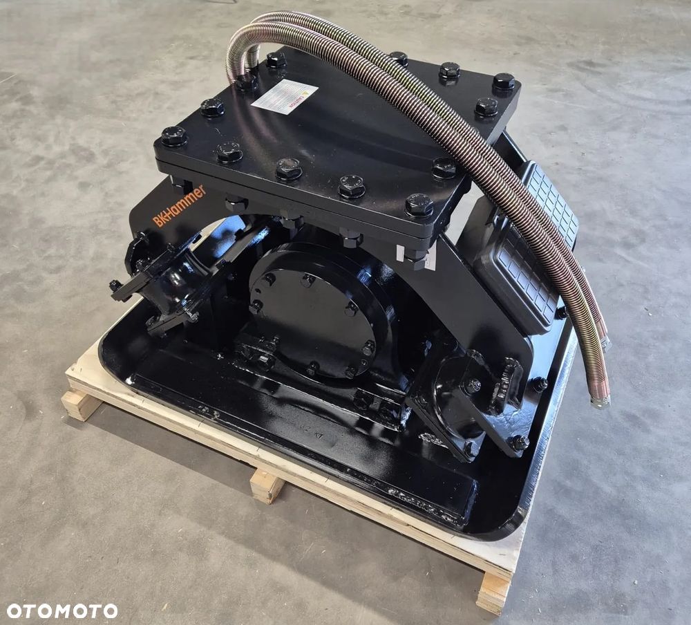 Zagęszczarka Płytowa Hydrauliczna maszyny 10-15 T BK Hammer - 8