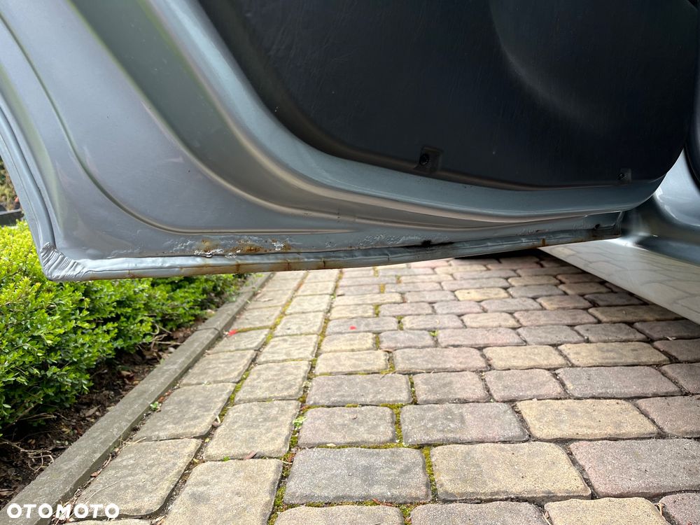 Ford Focus 1.6 X100 - 15