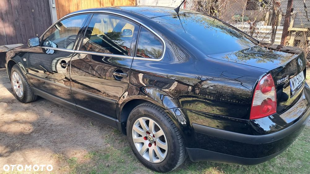 Volkswagen Passat - 8