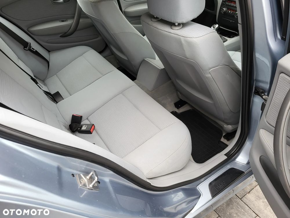BMW Seria 1 - 14