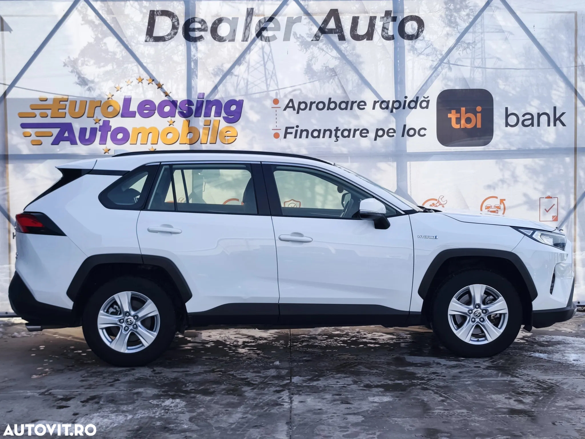 Toyota RAV4 2.5 4x4 Hybrid Comfort - 4