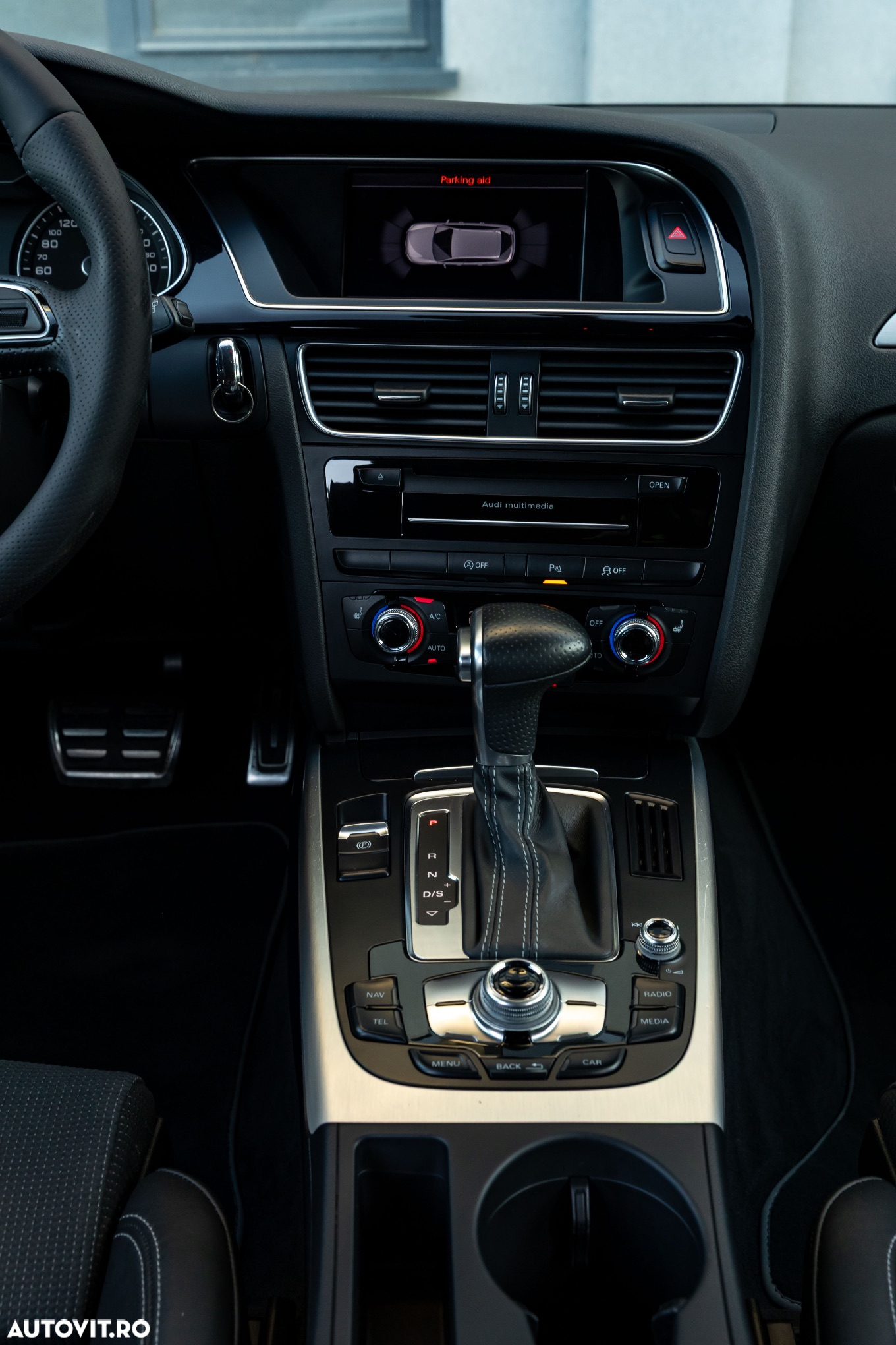 Audi A4 Avant 40 TDI S tronic S line - 10