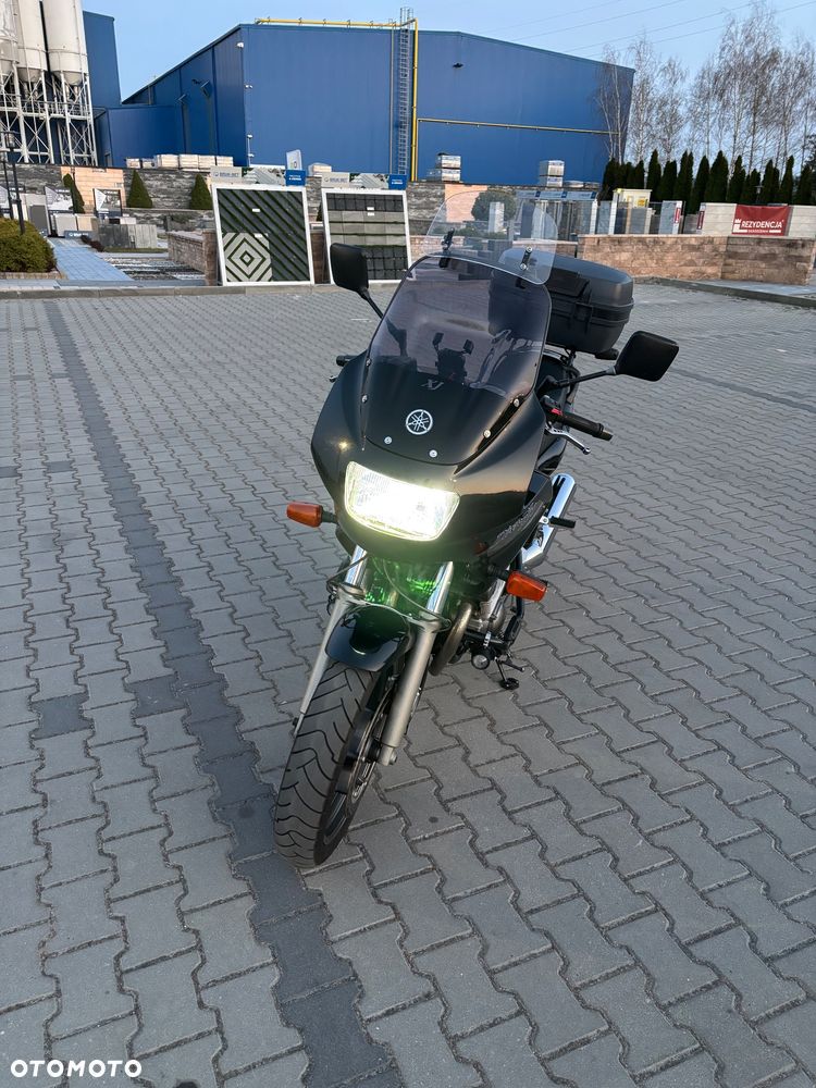 Yamaha XJ - 22