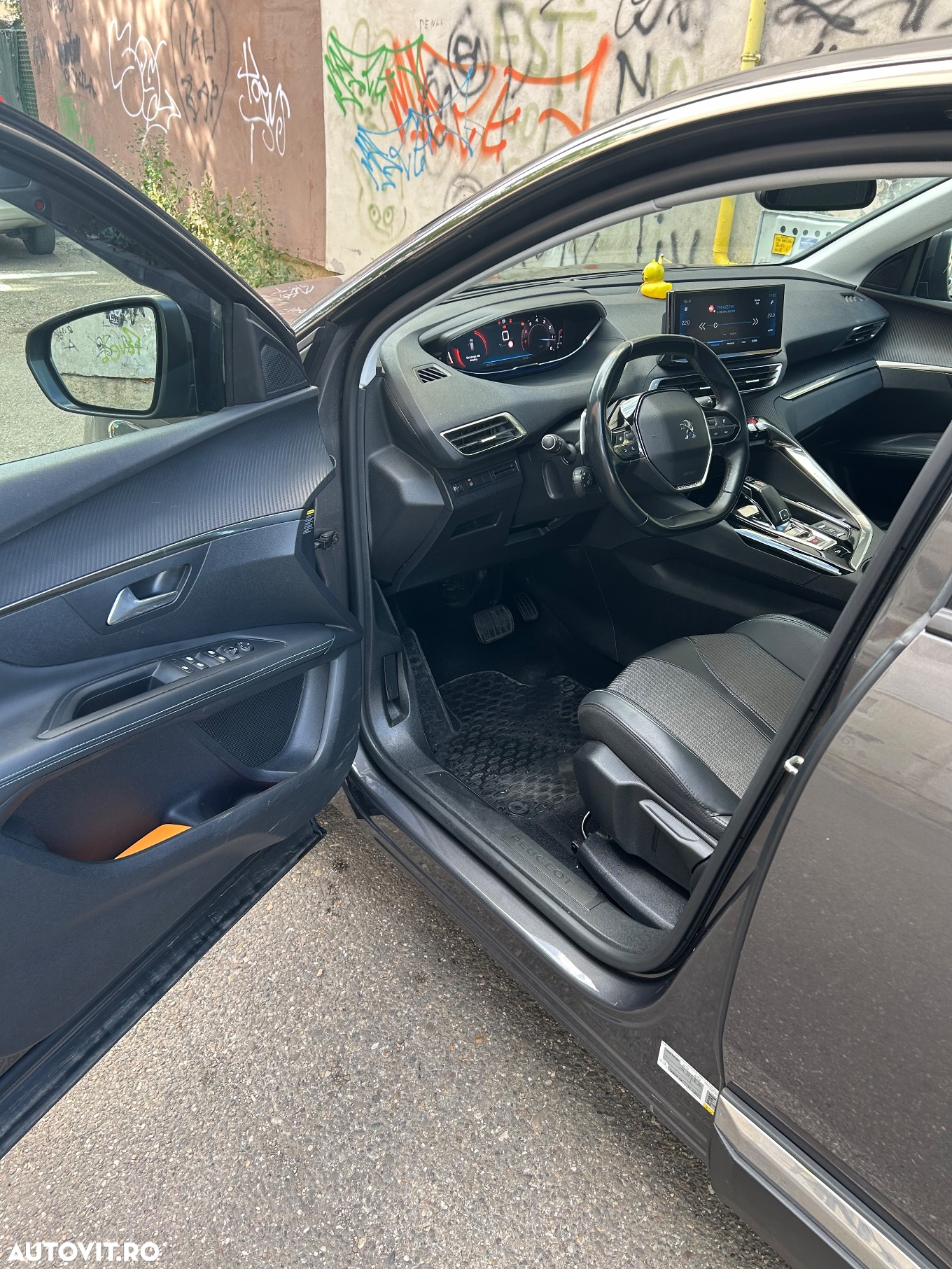 Peugeot 3008 1.2 PureTech Turbo S&S EAT6 Active - 5