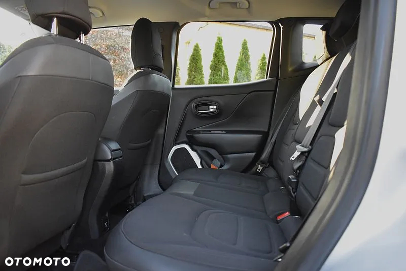 Jeep Renegade 1.4 MultiAir Limited - 20