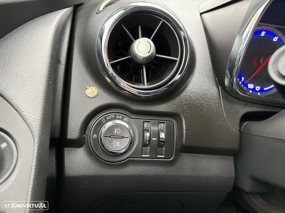 Chevrolet Trax 1.7 VCDi LT - 16